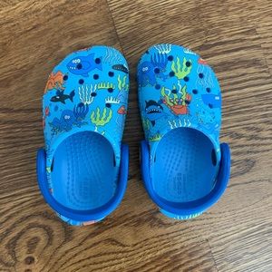 New Ocean Toddler Crocs. Size 5.